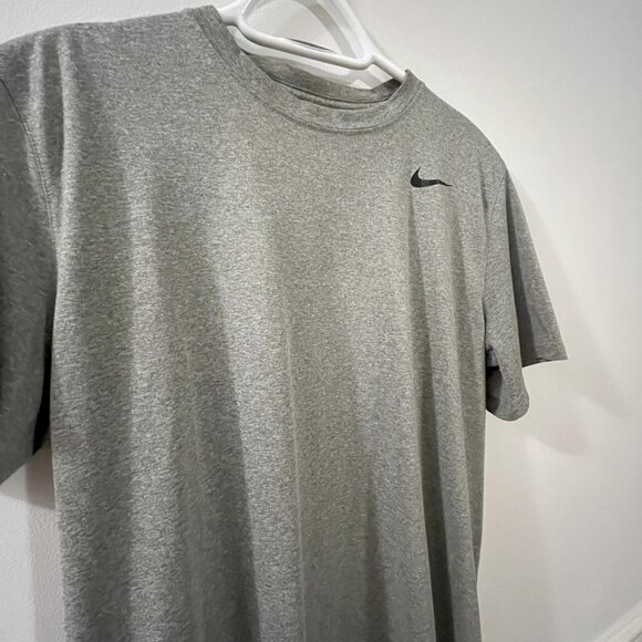 Nike Men's Short Sleeve T-Shirt, Medium, Gray - Picture 2 of 6